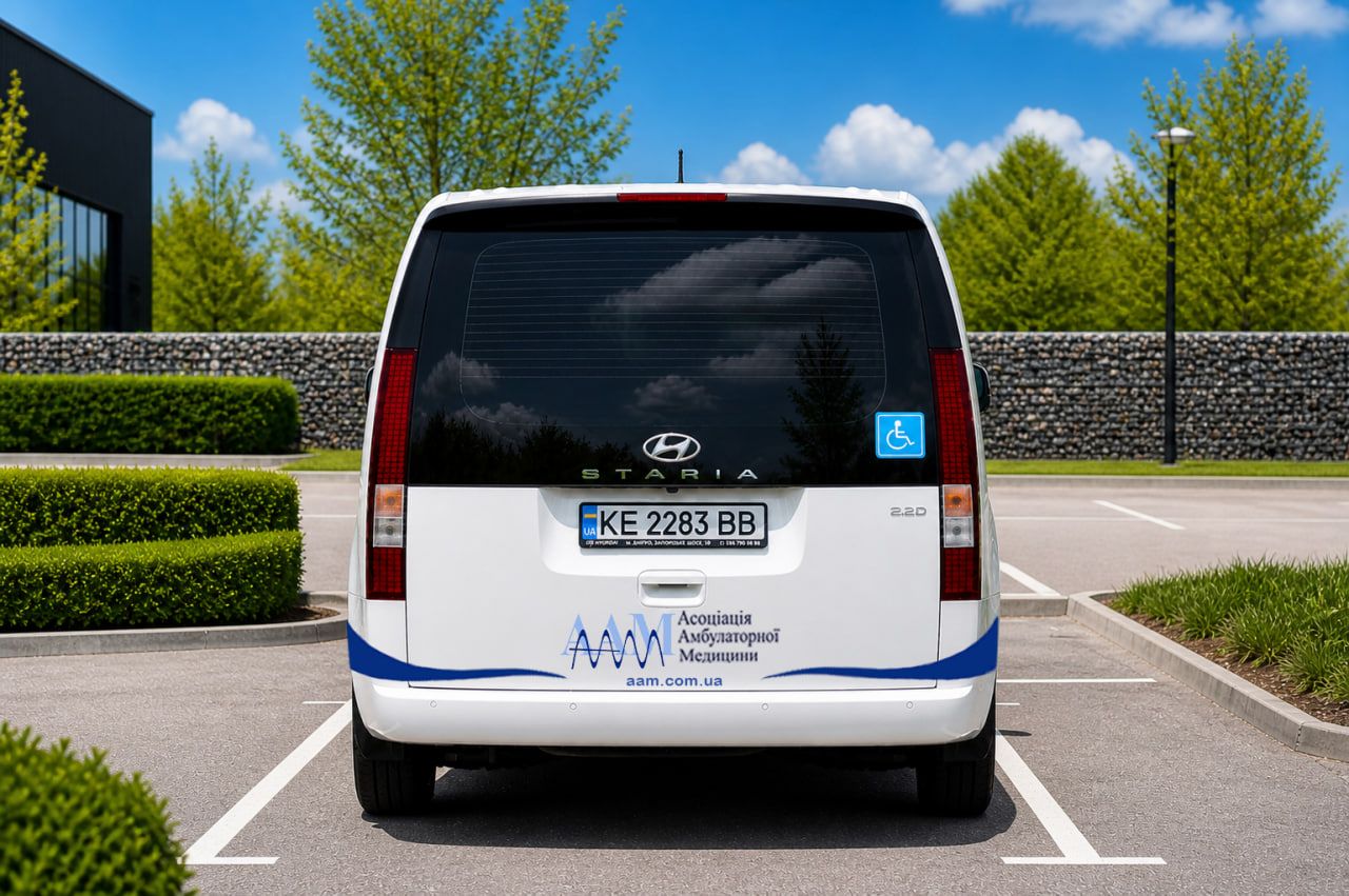 /images/humanitarian-aid/car1.jpg