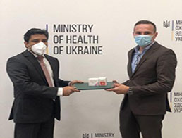 Лікування COVID-19: Україна отримала від Індії партію противірусних ліків