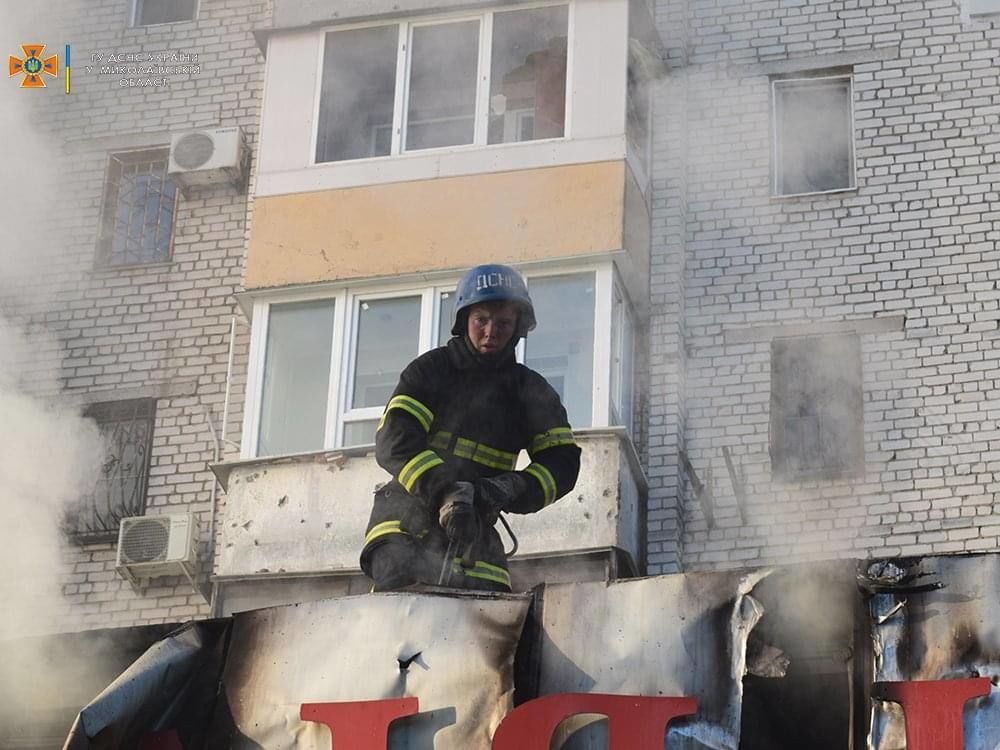 Consequences of morning attacks of Nikolaev: fires and damaged houses