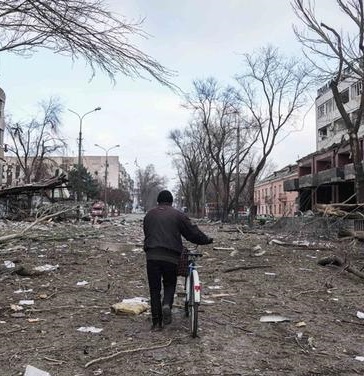 The occupiers continued shelling in the eastern regions of the country that night