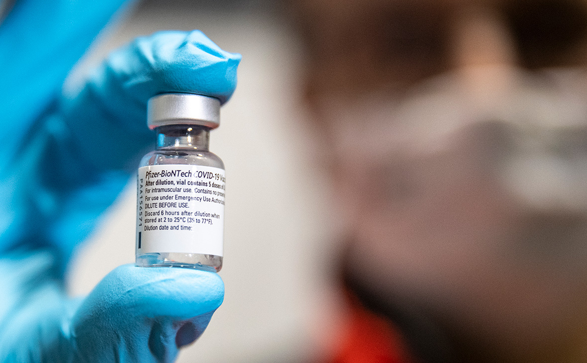 Україні подарують півмільйона доз оновленої вакцини проти COVID-19