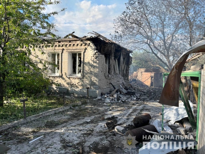 Донеччина: росіяни обстріляли 12 населених пунктів, є загиблий і поранені